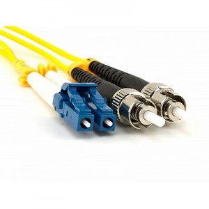 Hybrid patchcord LCPC-SCPC SM Duplex